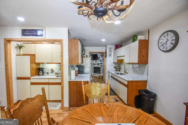 $487,900 | 327 Brucken Strasse, Unit 601, Helen, GA 30545