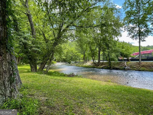 $487,900 | 327 Brucken Strasse, Unit 601, Helen, GA 30545