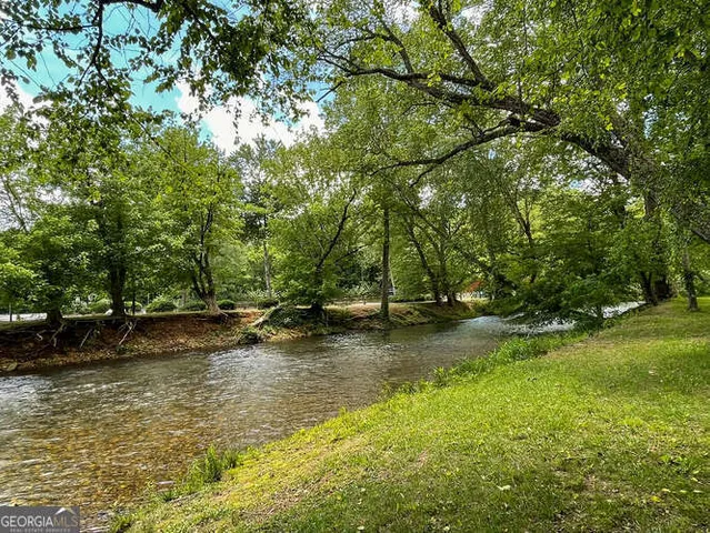 $489,900 | 327 Brucken Strasse, Unit 601, Helen, GA 30545