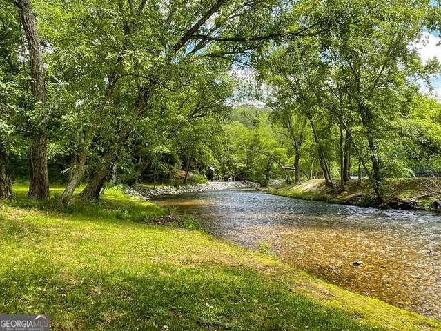 $489,900 | 327 Brucken Strasse, Unit 601, Helen, GA 30545