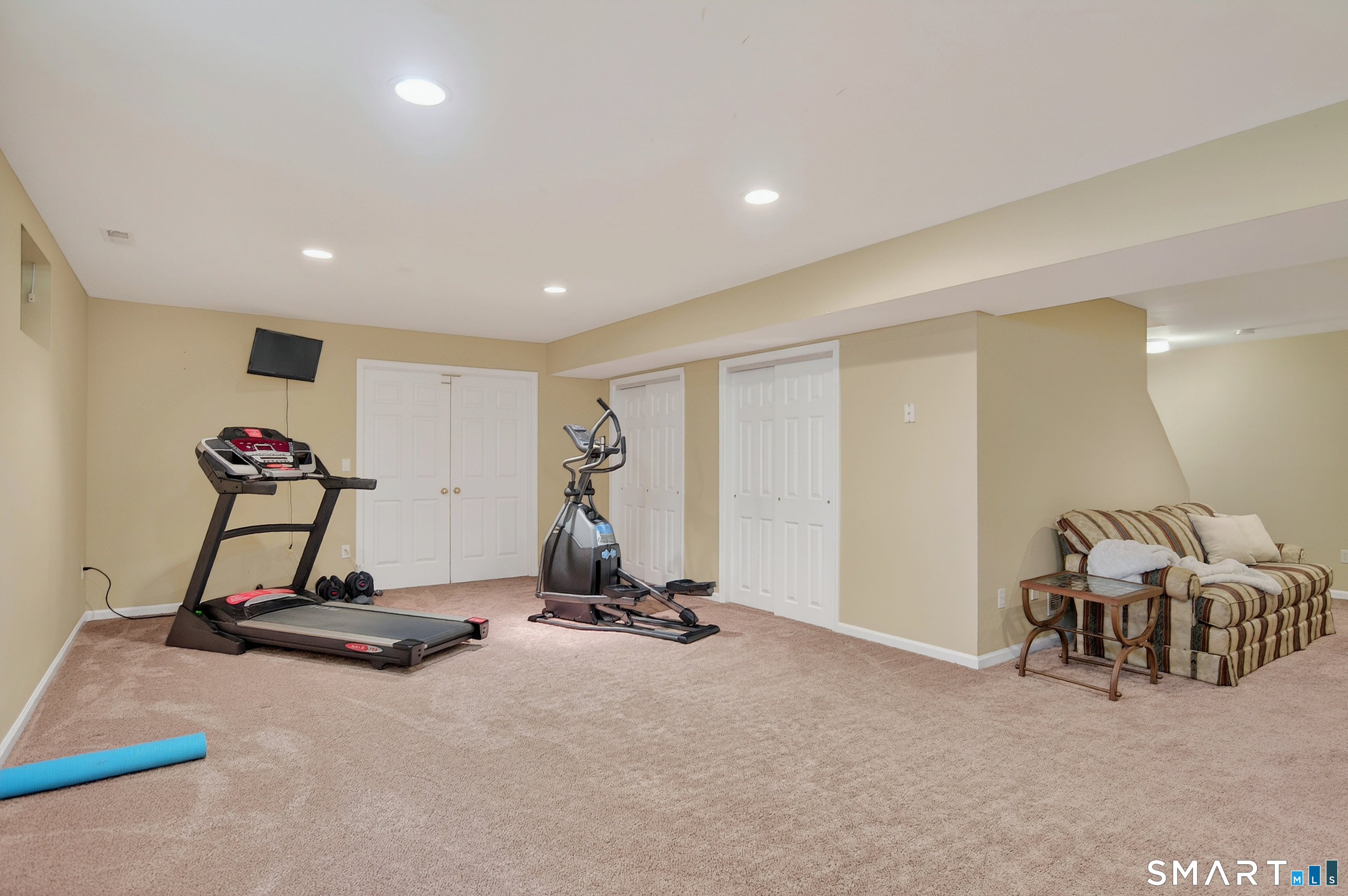 10 Yogananda Street Newtown, CT 06482 - Photo 27 of 40