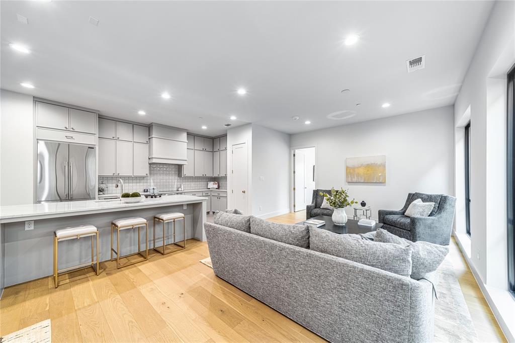 3601 Routh Street, Unit 1B Dallas, TX 75219 - Photo 19 of 26 Gallery Image 19