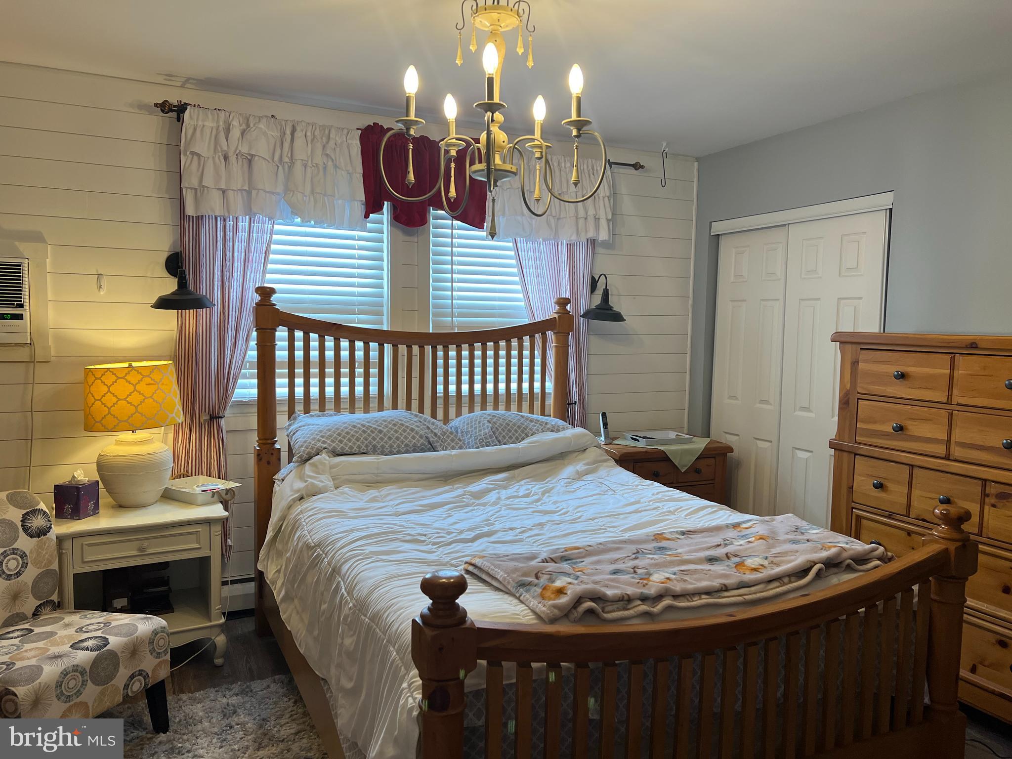 303 Walnut Ridge Drive Pottstown, PA 19464 - Photo 16 of 28 Main bedroom