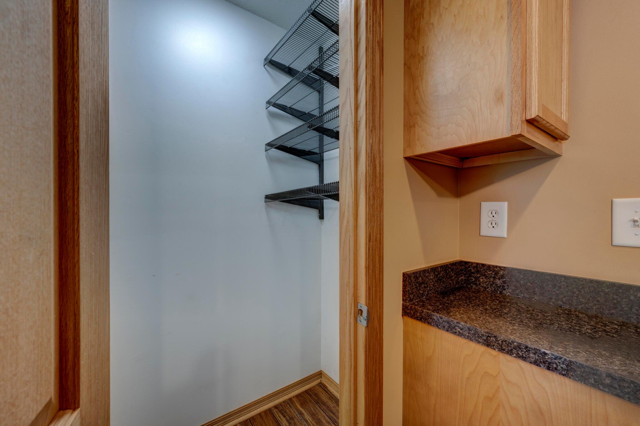 1240 Williams Road Columbus, OH 43207 - Photo 12 of 41 1240 Williams Rd_6