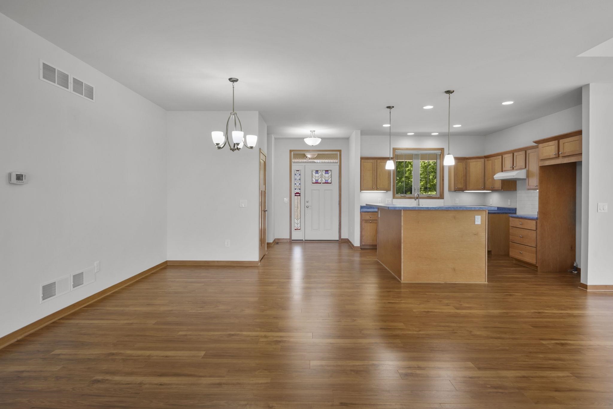 8221 Highview Drive Madison, WI 53719 - Photo 6 of 62