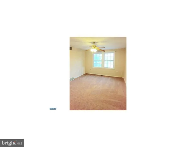 $399,500 | 26 Tall Oaks Drive, Clementon, NJ 08021