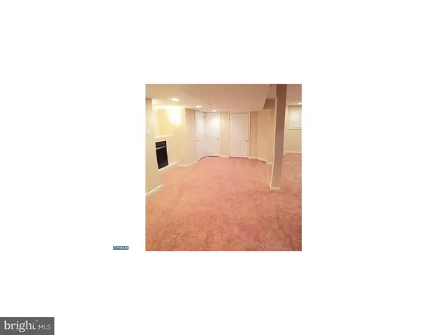 $399,500 | 26 Tall Oaks Drive, Clementon, NJ 08021