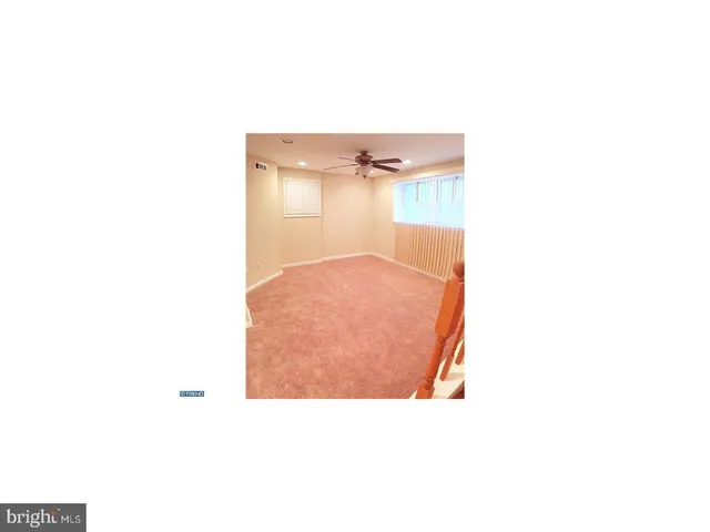 $399,500 | 26 Tall Oaks Drive, Clementon, NJ 08021