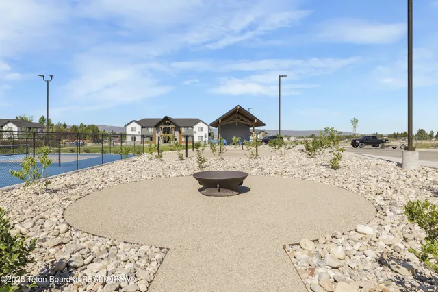 $389,000 | 525 North First Street, Unit G104, Driggs, ID 83422