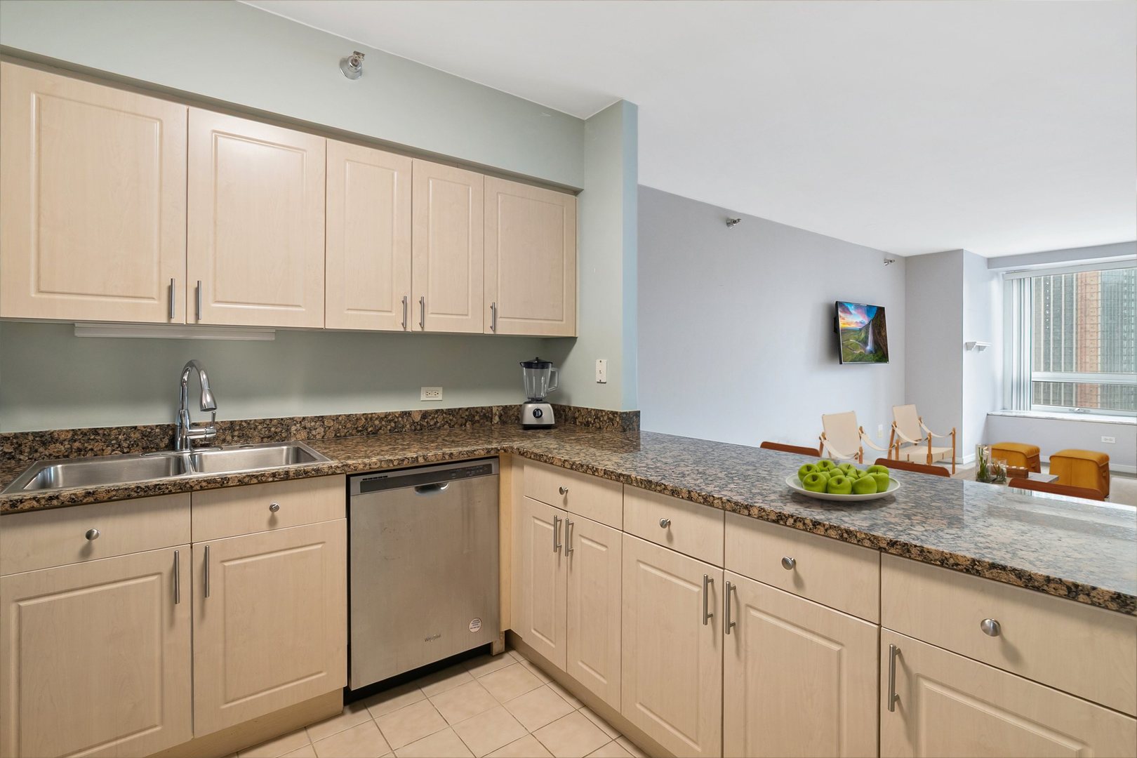 512 North McClurg Court, Unit 1705 Chicago, IL 60611 - Photo 4 of 24
