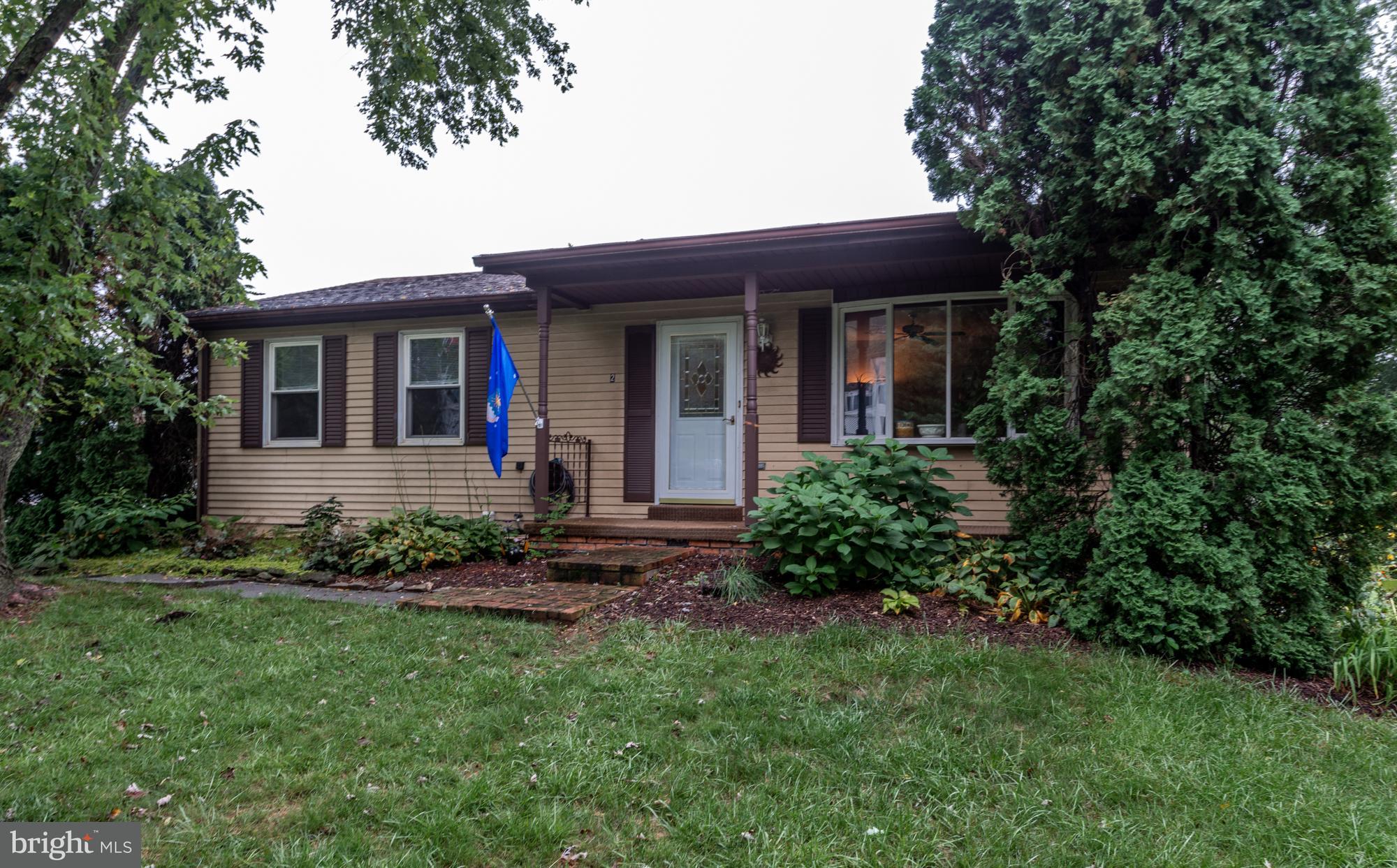 2 Benjamin Drive Hanover, PA 17331 - Photo 2 of 24 Gallery Image 2