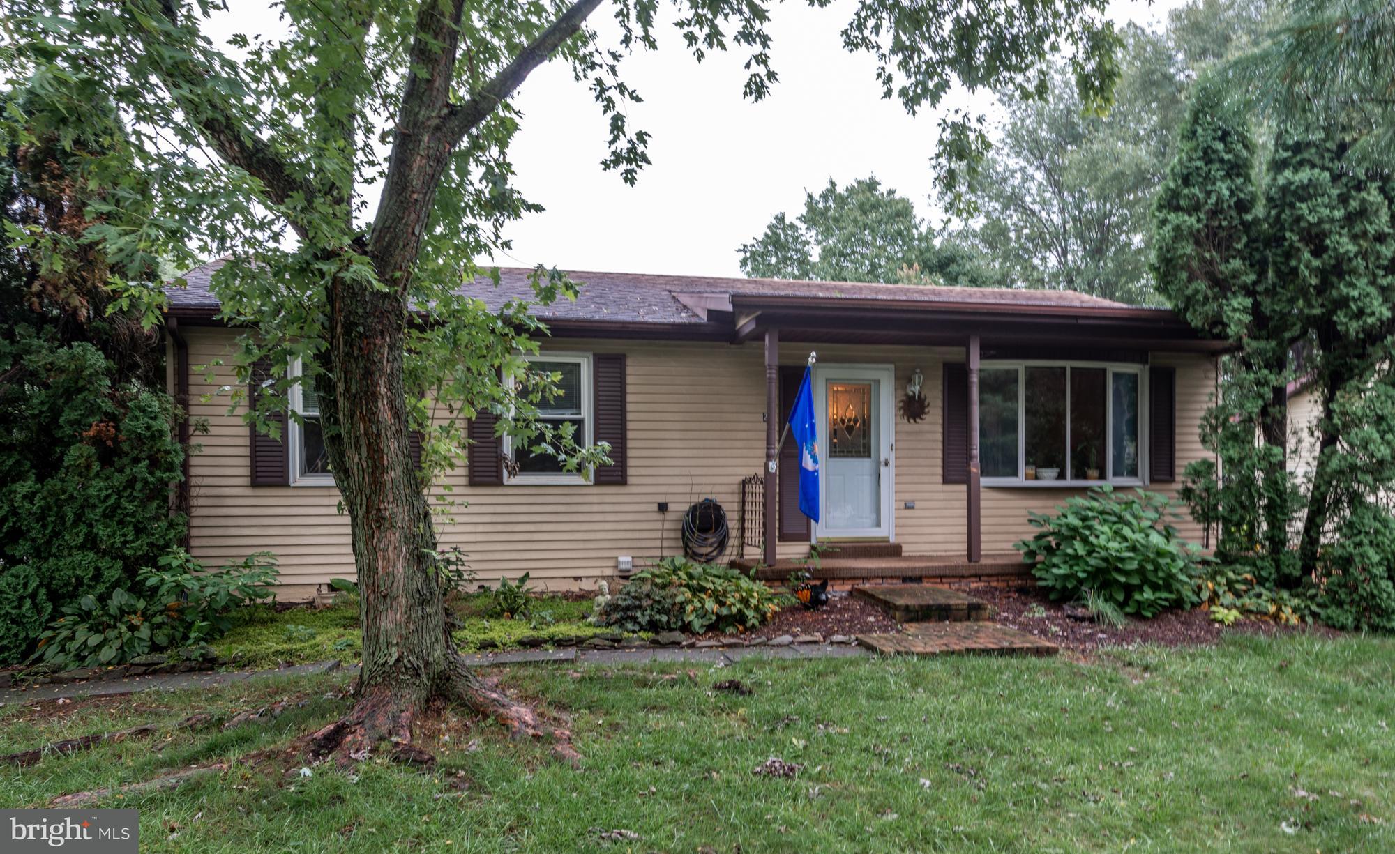 2 Benjamin Drive Hanover, PA 17331 - Photo 3 of 24 Gallery Image 3