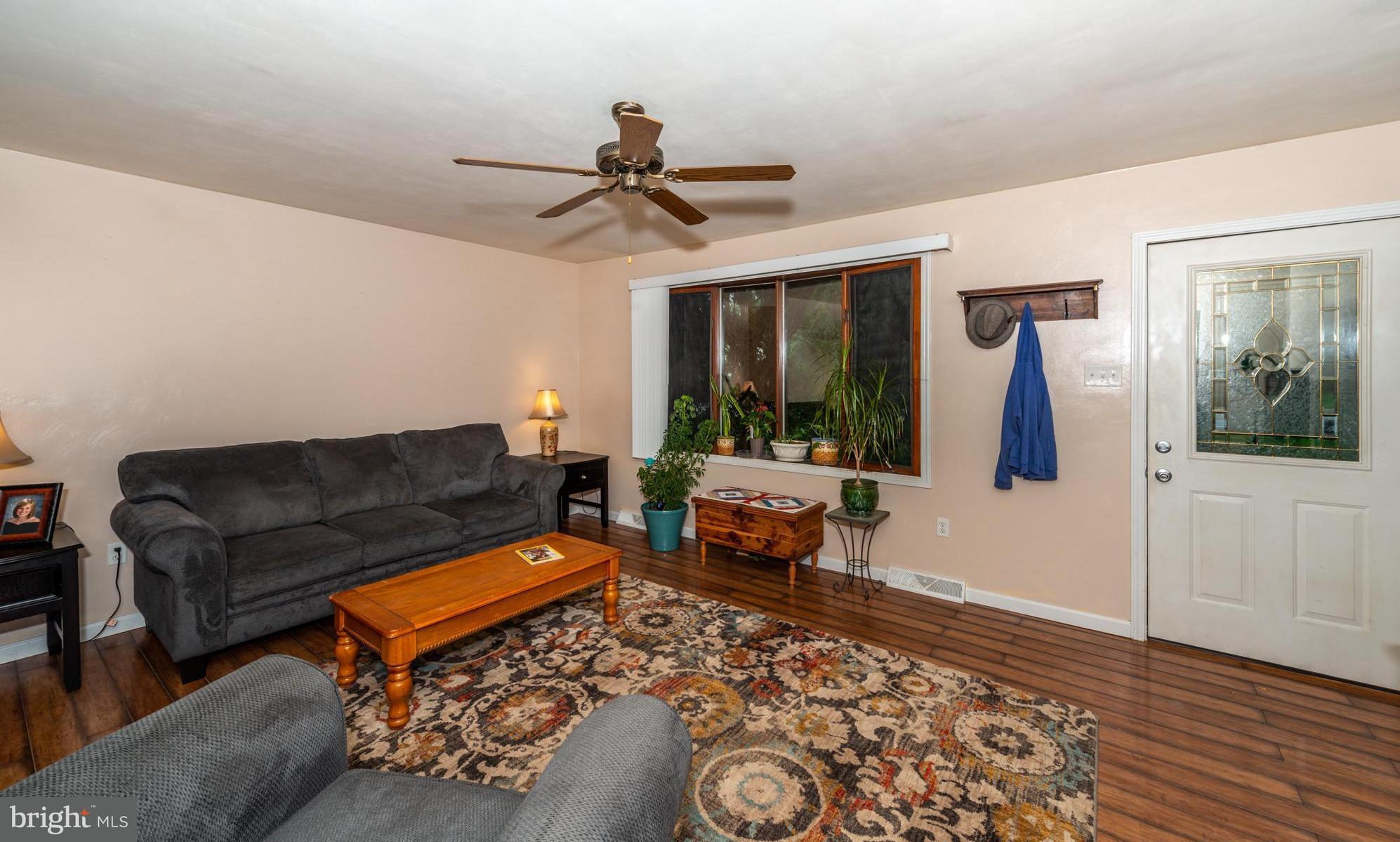 2 Benjamin Drive Hanover, PA 17331 - Photo 5 of 24 Gallery Image 5