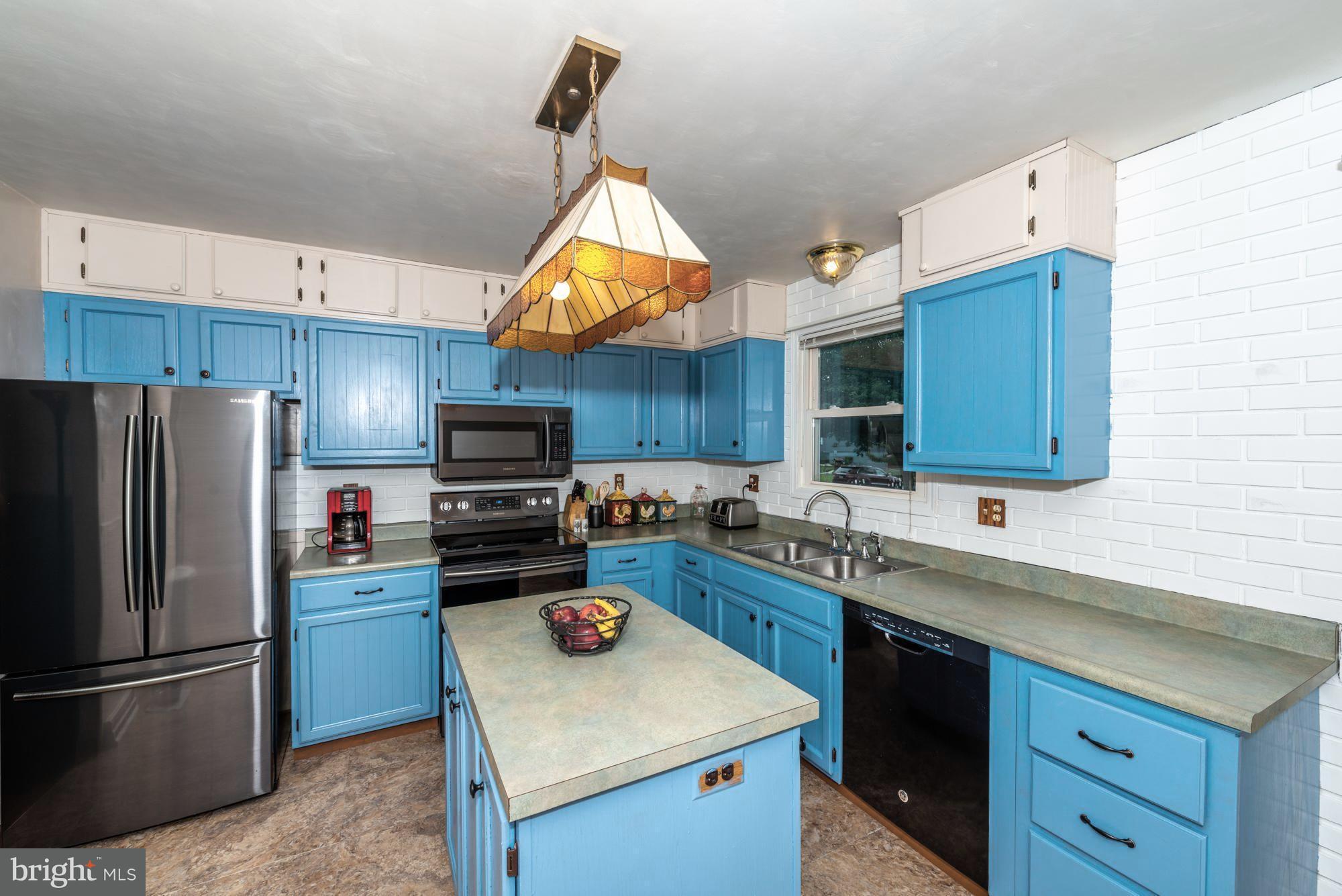 2 Benjamin Drive Hanover, PA 17331 - Photo 8 of 24 Gallery Image 8