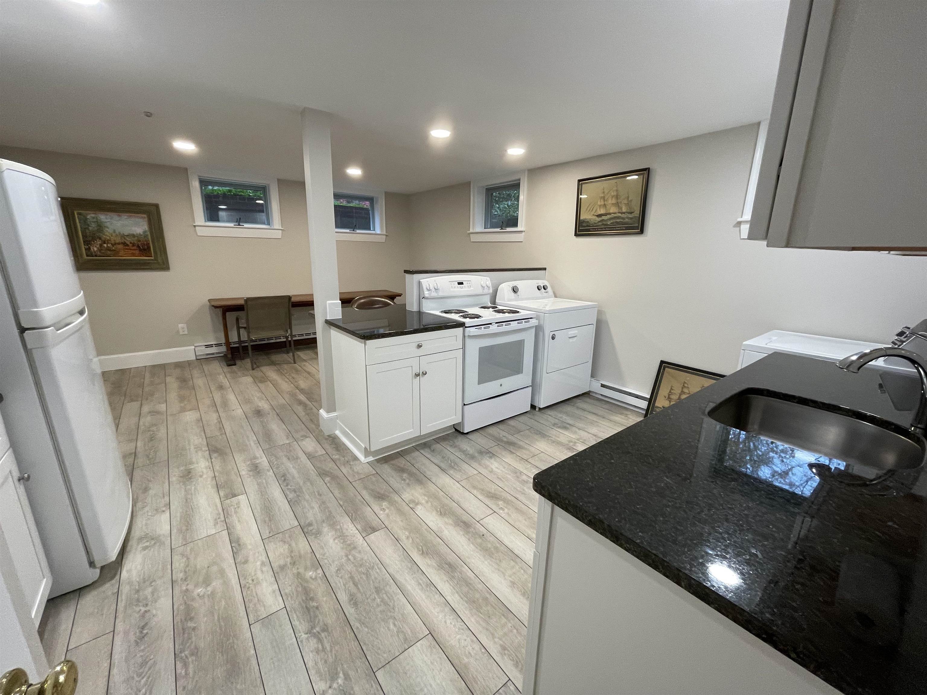 52 Moulton Ridge Road Kensington, NH 03833 - Photo 3 of 15