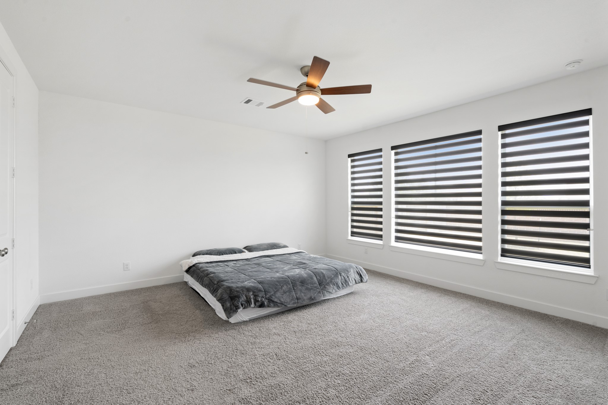 6311 Winthrop Terrace Trail Katy, TX 77493 - Photo 31 of 40 Owners Bedroom. Large enough for a King.