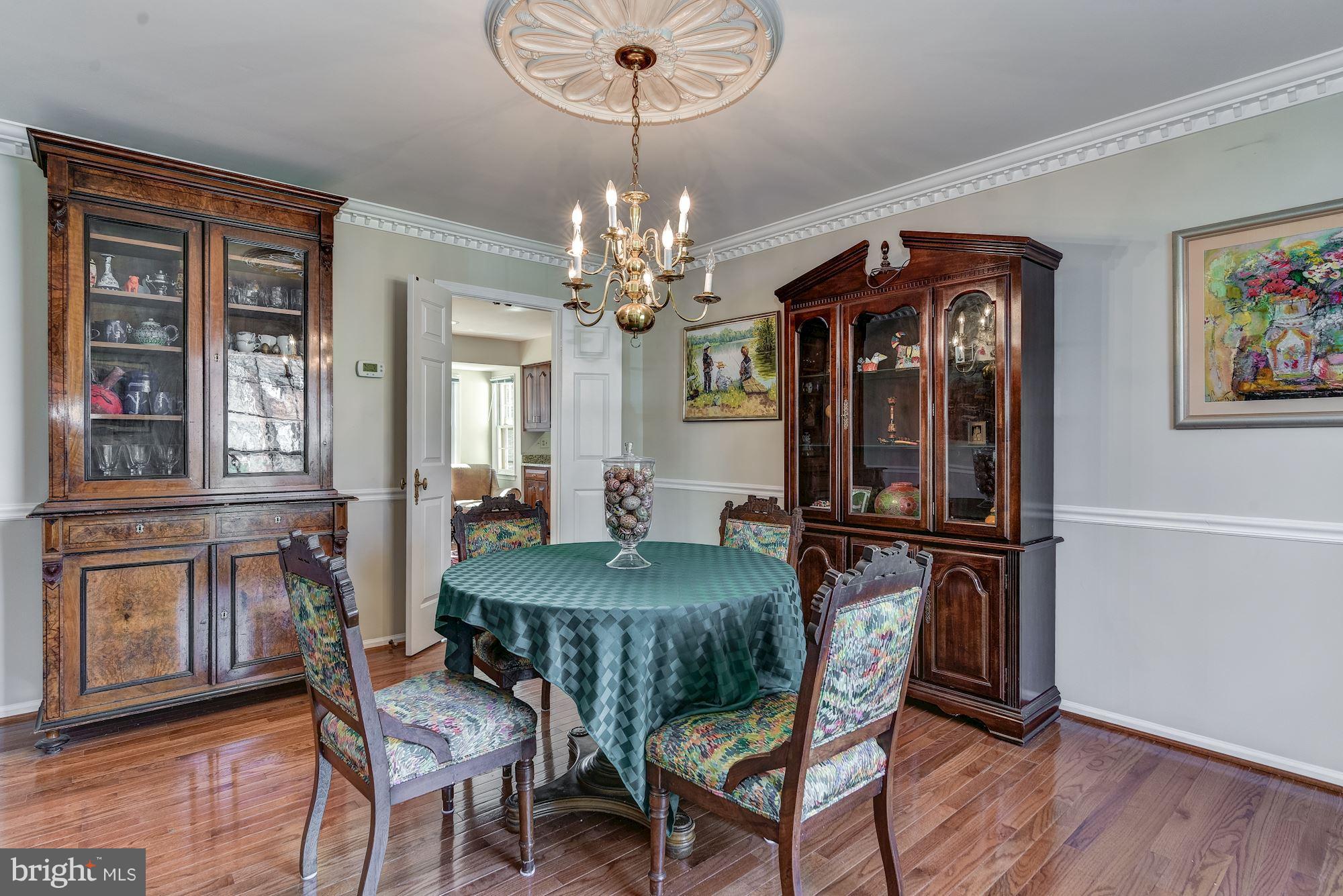 912 Ridge Drive McLean, VA 22101 - Photo 14 of 30 Dining Room