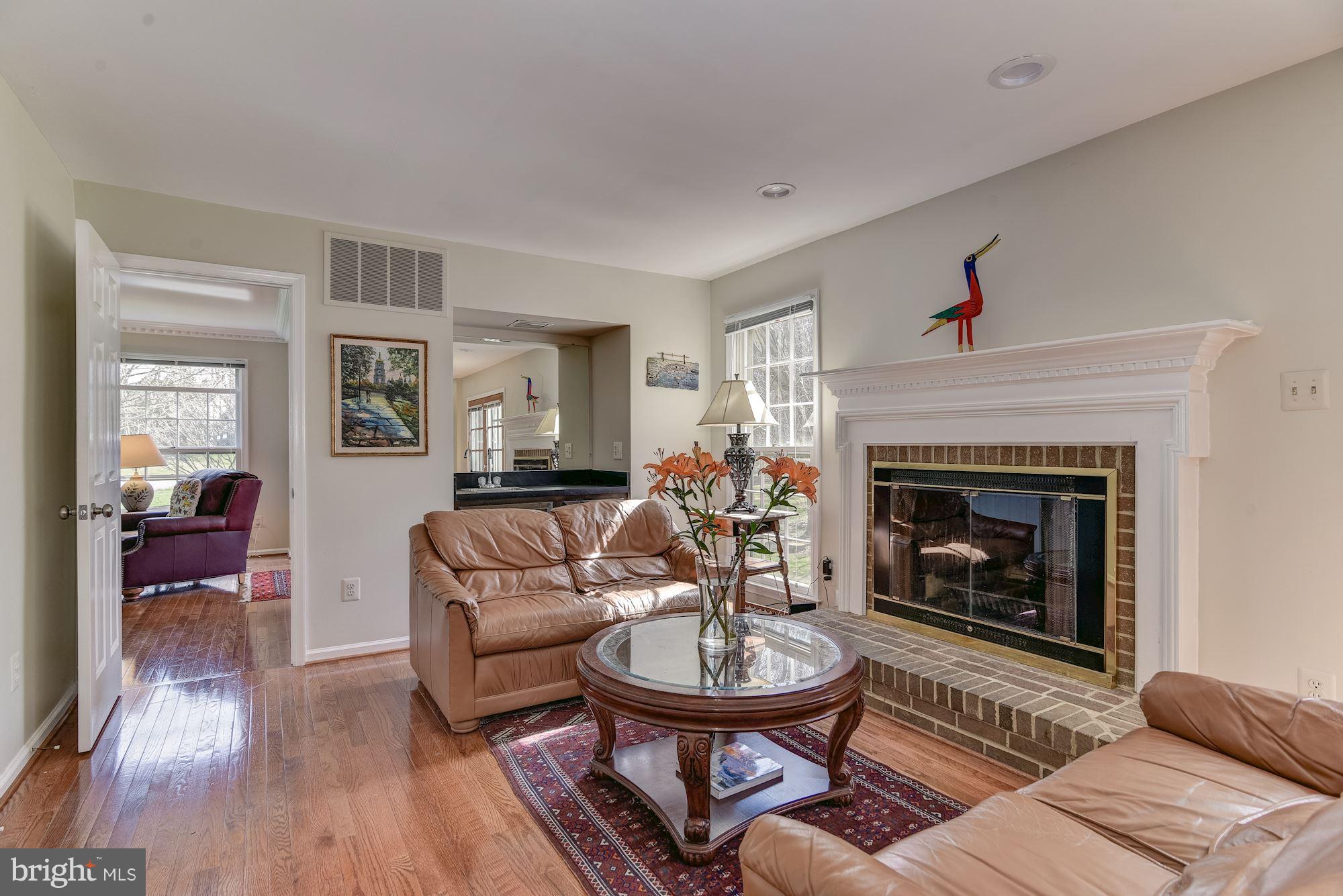 912 Ridge Drive McLean, VA 22101 - Photo 8 of 30 Family Room
