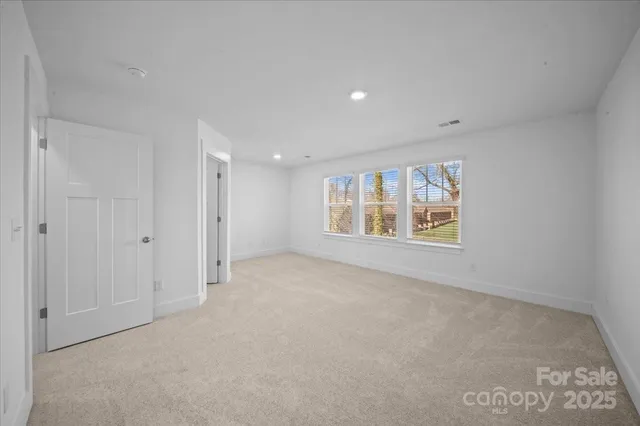 $314,990 | 33 Moon Hvn Way, Arden, NC 28704