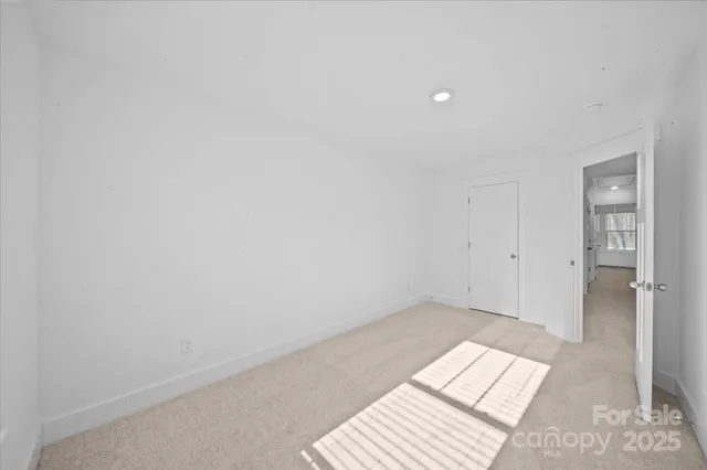 $314,990 | 33 Moon Hvn Way, Arden, NC 28704