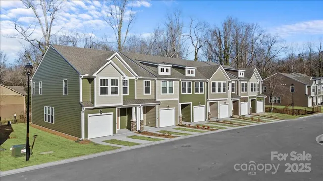 $314,990 | 33 Moon Hvn Way, Arden, NC 28704