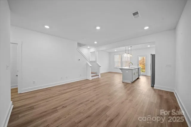 $314,990 | 33 Moon Hvn Way, Arden, NC 28704