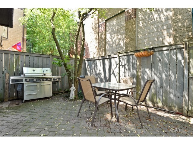 1628 North Mohawk Street, Unit 1628 Chicago, IL 60614 - Photo 12 of 15