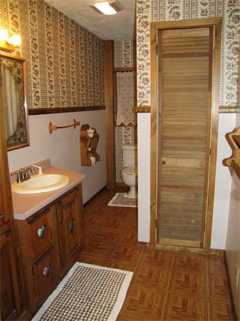56 Green Road North Brookfield, MA 01535 - Photo 18 of 28 Gallery Image 18