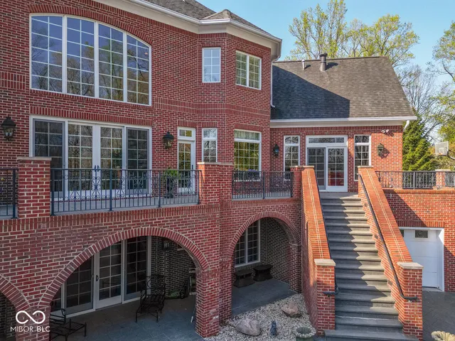 $1,890,000 | 4636 Hawks Way, Bloomington, IN 47401