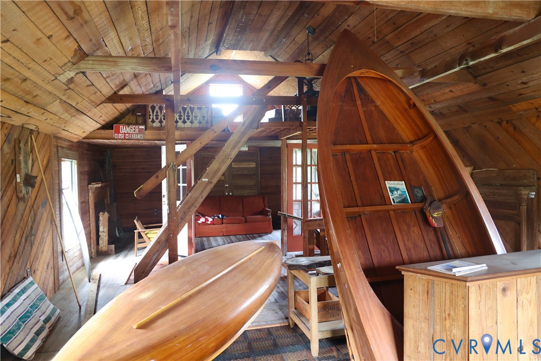 7246 MacDonald Road Scottsburg, VA 24589 - Photo 28 of 46 a view of an entryway