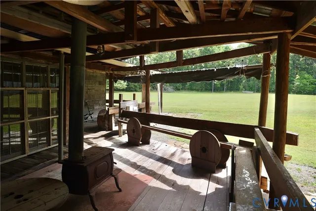 a view of a backyard with plants