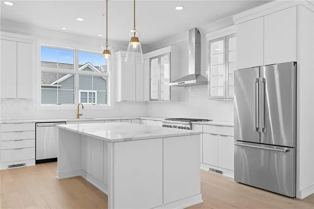 $1,525,000 | 66 1st Street, Oakmont, PA 15139