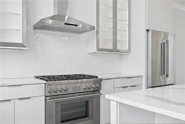 $1,525,000 | 66 1st Street, Oakmont, PA 15139