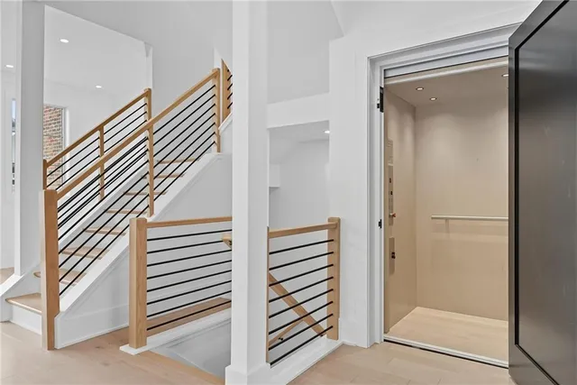 $1,525,000 | 66 1st Street, Oakmont, PA 15139