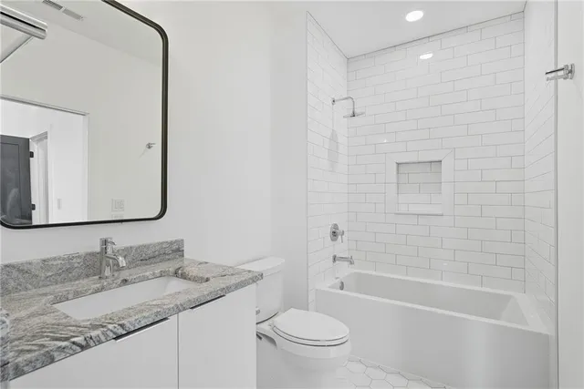 $1,525,000 | 66 1st Street, Oakmont, PA 15139