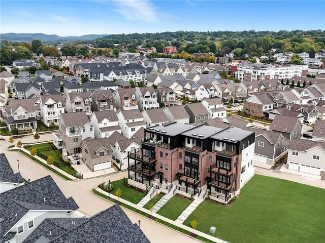 $1,525,000 | 66 1st Street, Oakmont, PA 15139