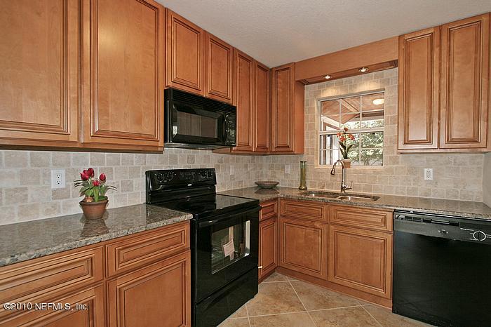 504 Nightingale Road Jacksonville, FL 32216 - Photo 4 of 12 Kitchen