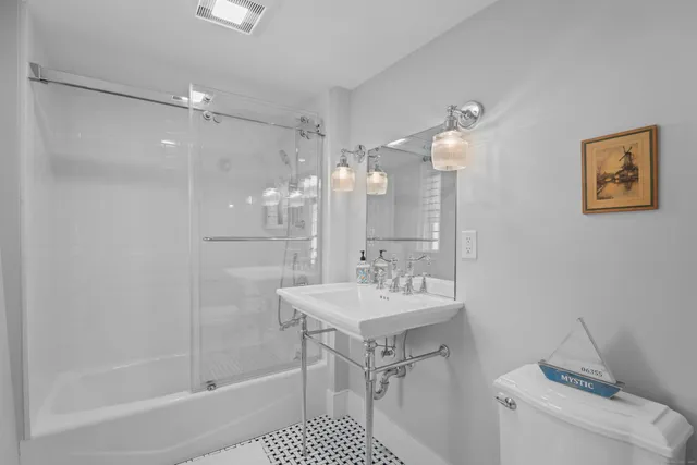 $5,500,000 | 1189 Pequot Trail, Stonington, CT 06378