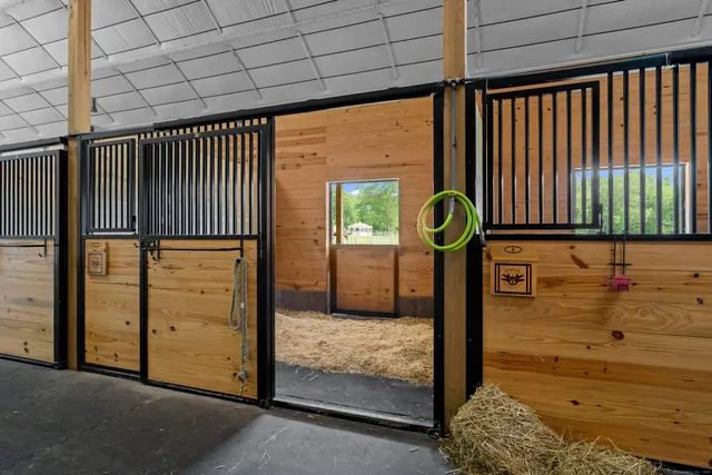 $5,500,000 | 1189 Pequot Trail, Stonington, CT 06378