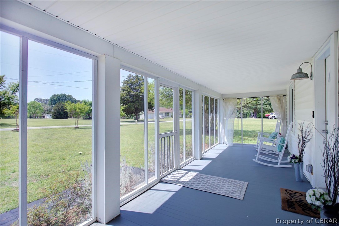 6729 Williams Landing Road Hayes, VA 23072 - Photo 9 of 28 Gallery Image 9