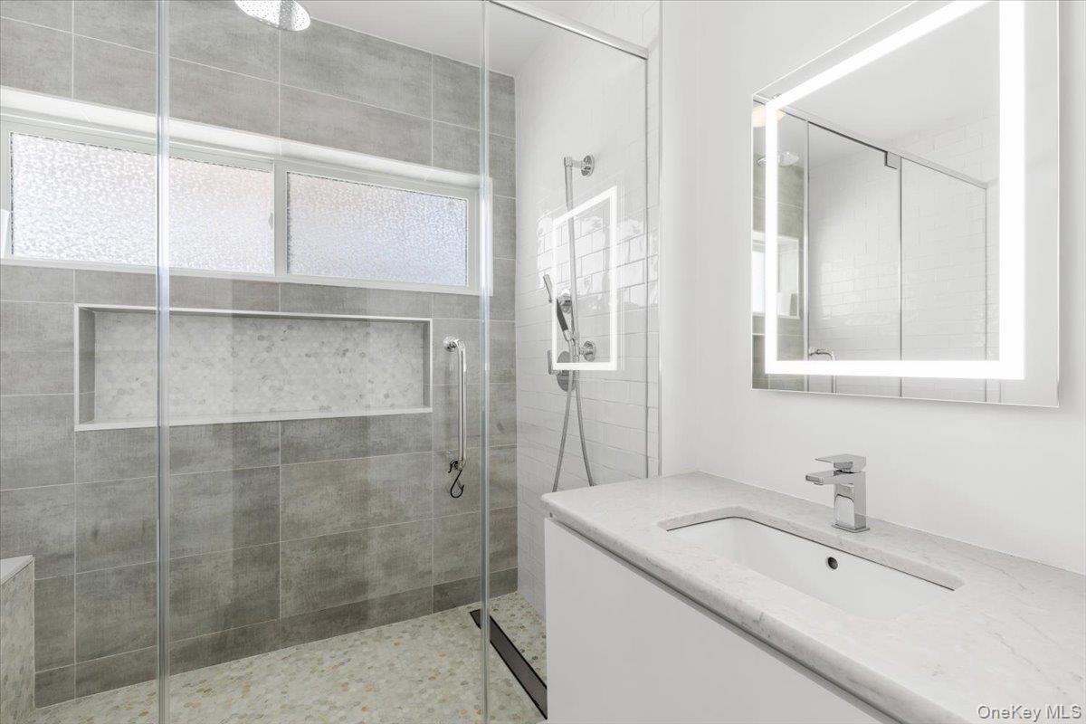 73 Maple Avenue New Rochelle, NY 10801 - Photo 19 of 23