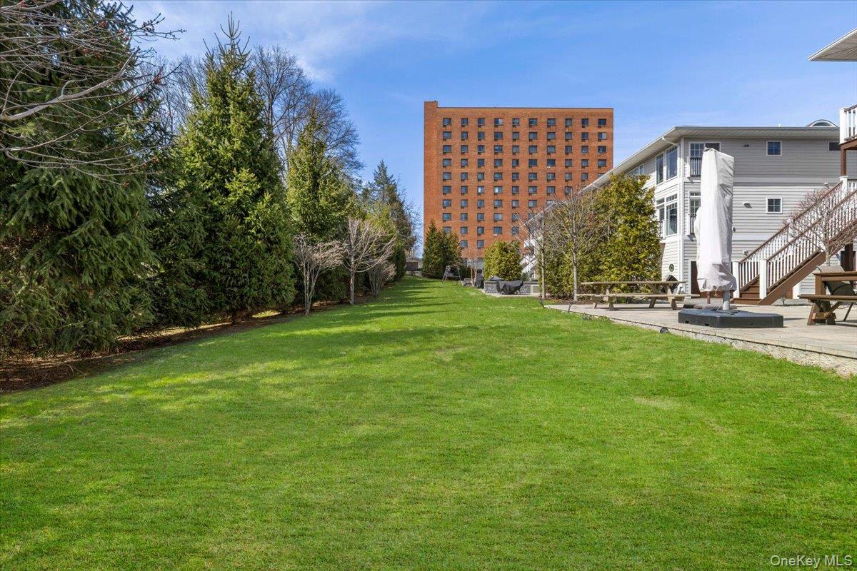 73 Maple Avenue New Rochelle, NY 10801 - Photo 22 of 23