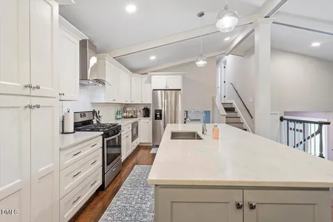 $690,000 | 2120 Hillock Drive, Raleigh, NC 27612