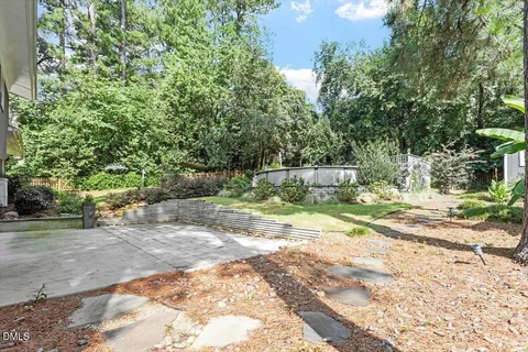 $690,000 | 2120 Hillock Drive, Raleigh, NC 27612