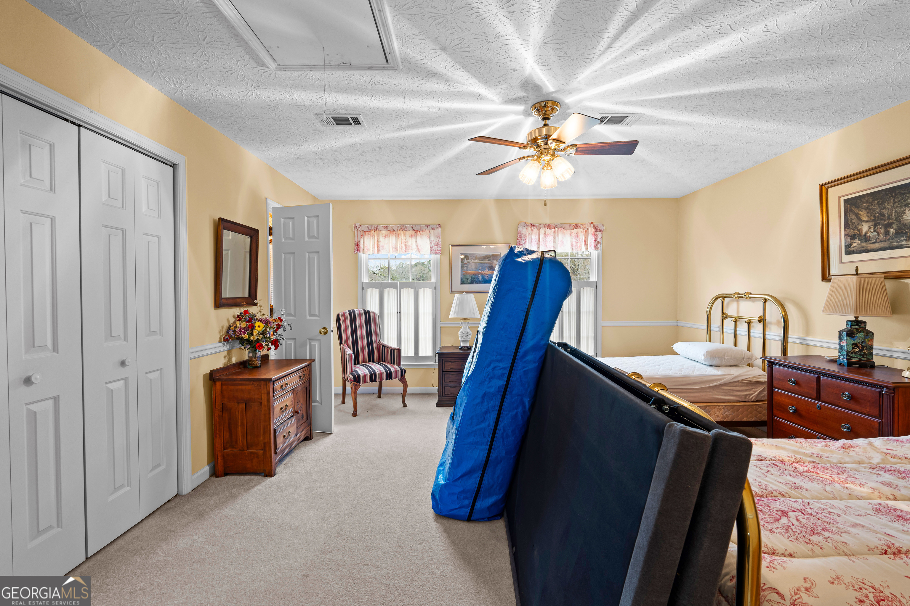 296 Ebenezer Church Road Fayetteville, GA 30215 - Photo 24 of 66 a dining room with furniture and window