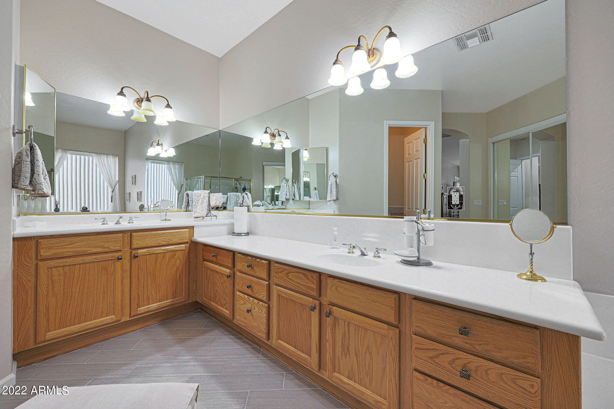 13425 West Coronado Road Goodyear, AZ 85395 - Photo 33 of 48 B (37)