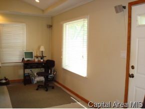 1704 North 20th Street Springfield, IL 62702 - Photo 2 of 12