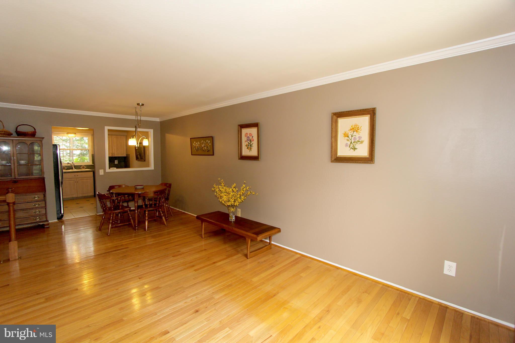 6004 Powell's Landing Road Burke, VA 22015 - Photo 11 of 27 Living Room
