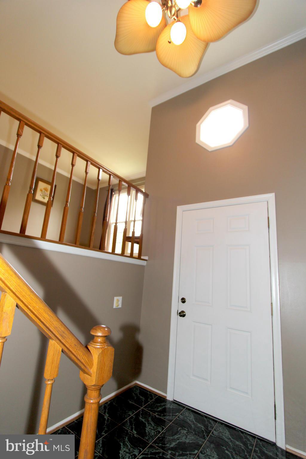 6004 Powell's Landing Road Burke, VA 22015 - Photo 7 of 27 Foyer