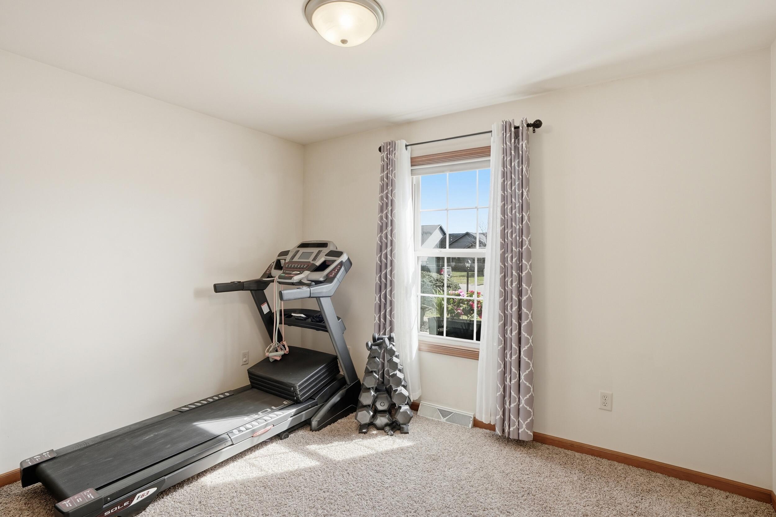 414 17th Street Southeast De Motte, IN 46310 - Photo 17 of 25 2500x1666